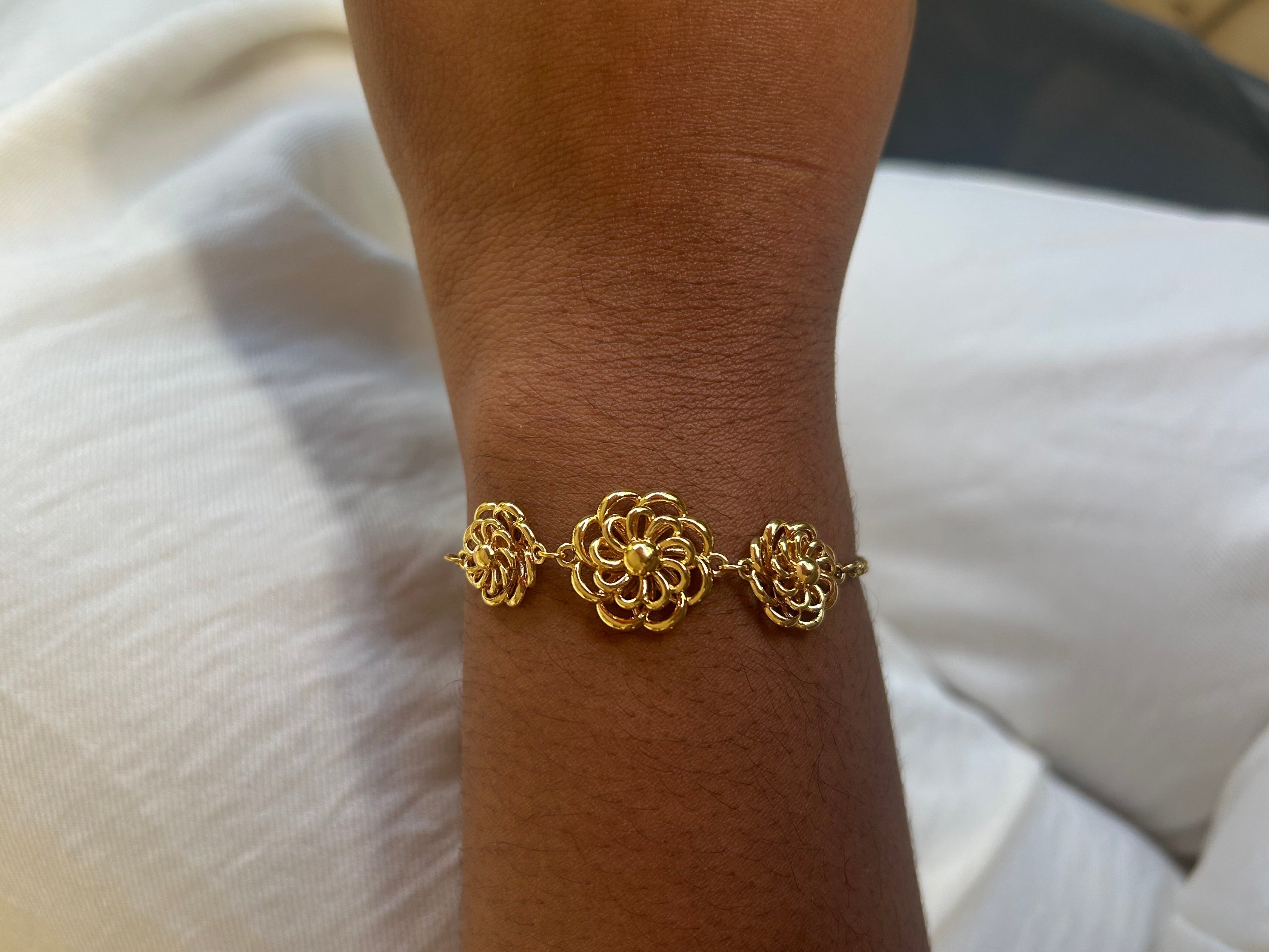 Bracelet Trois Fleurs Dorées