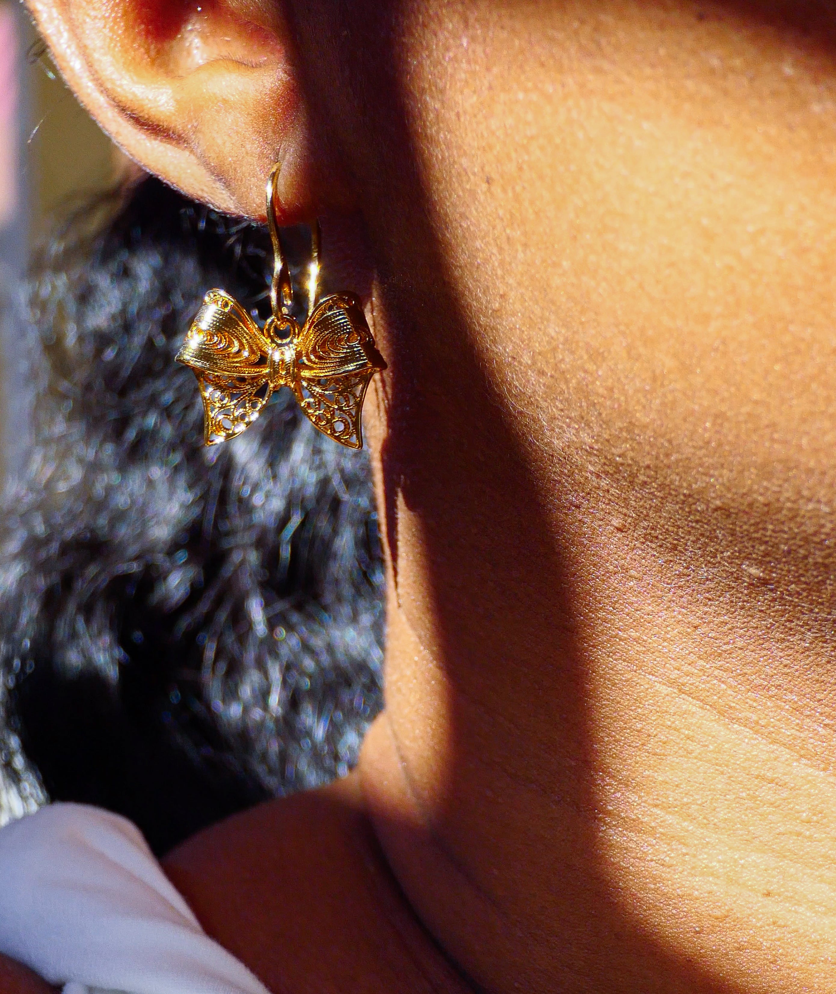 Boucles d’oreilles Charms Nœud Doré